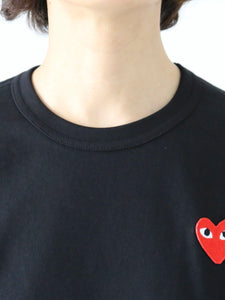 PLAY COMME des GARCONS Tシャツ(ブラック×レッドハート) [AX-T108-051]