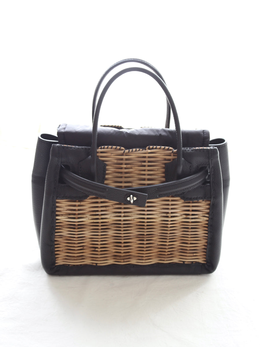 ebagos フニュシュリンク ベルトバッグ [15623] – CREER