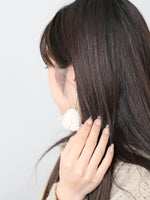 Load image into Gallery viewer, ...et R イヤリング