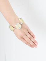Load image into Gallery viewer, Oka Sayuri Glass Jewelry ブレスレット