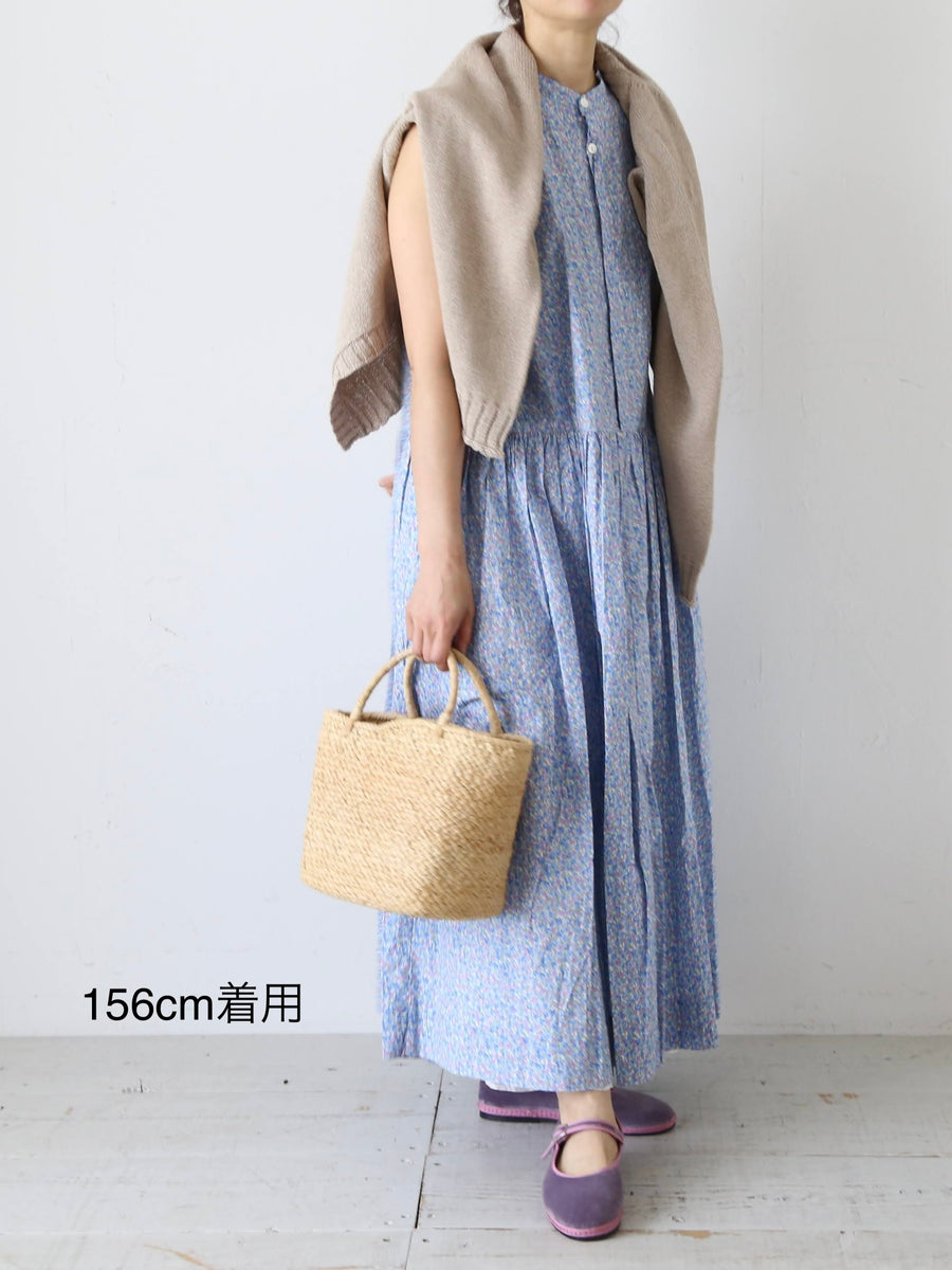 Veritecoeur リバティプリントノースリーブワンピース [VC-2848] – CREER