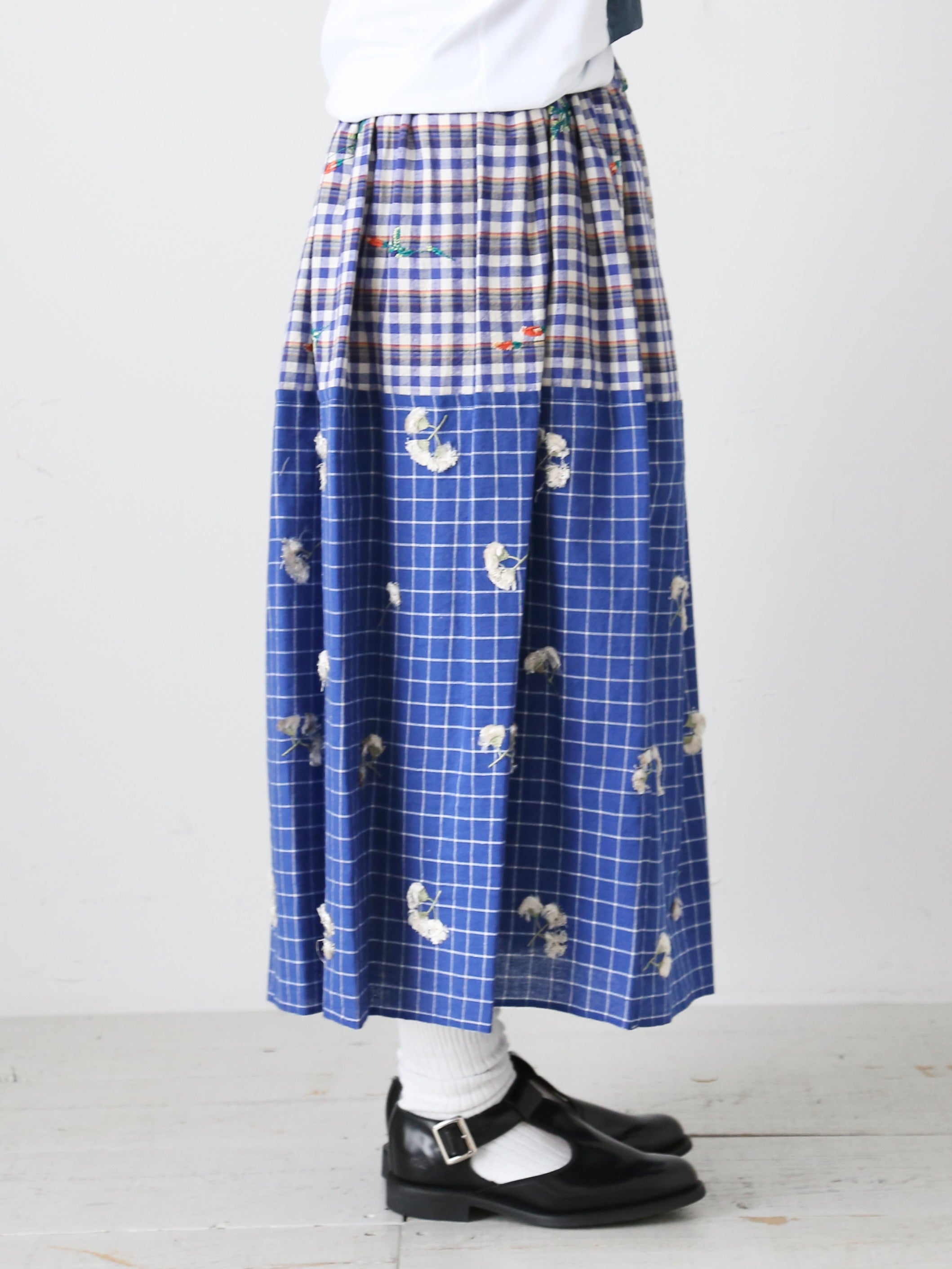 tao 綿クロスチェック刺繍スカート [TM-S023-051]