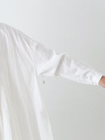 画像をギャラリービューアに読み込む, suzuki takayuki ラッフルブラウス [A261-16]
