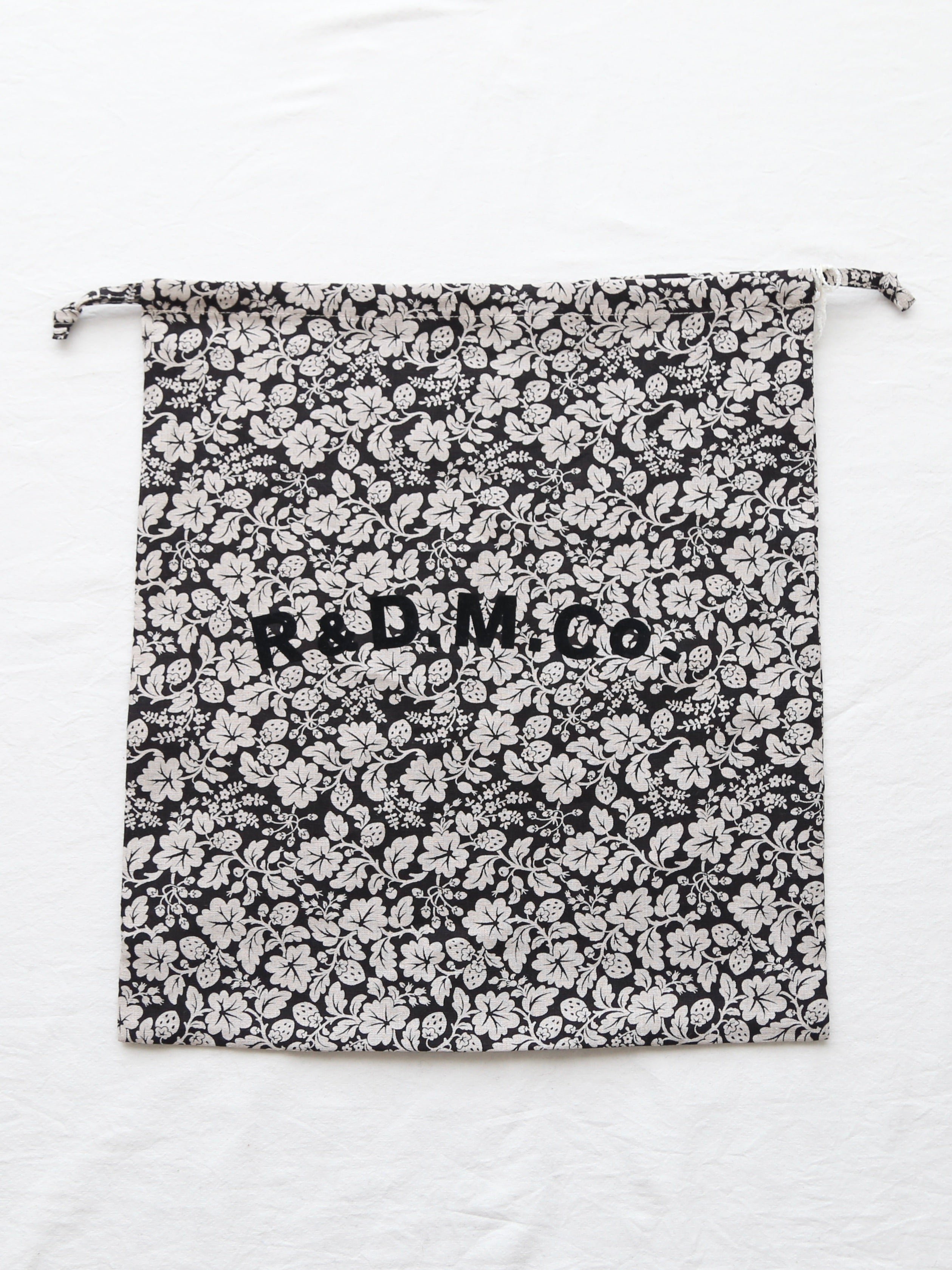 R&D.M.Co- ワイルドベリードローストリングバッグ(L) [7767]