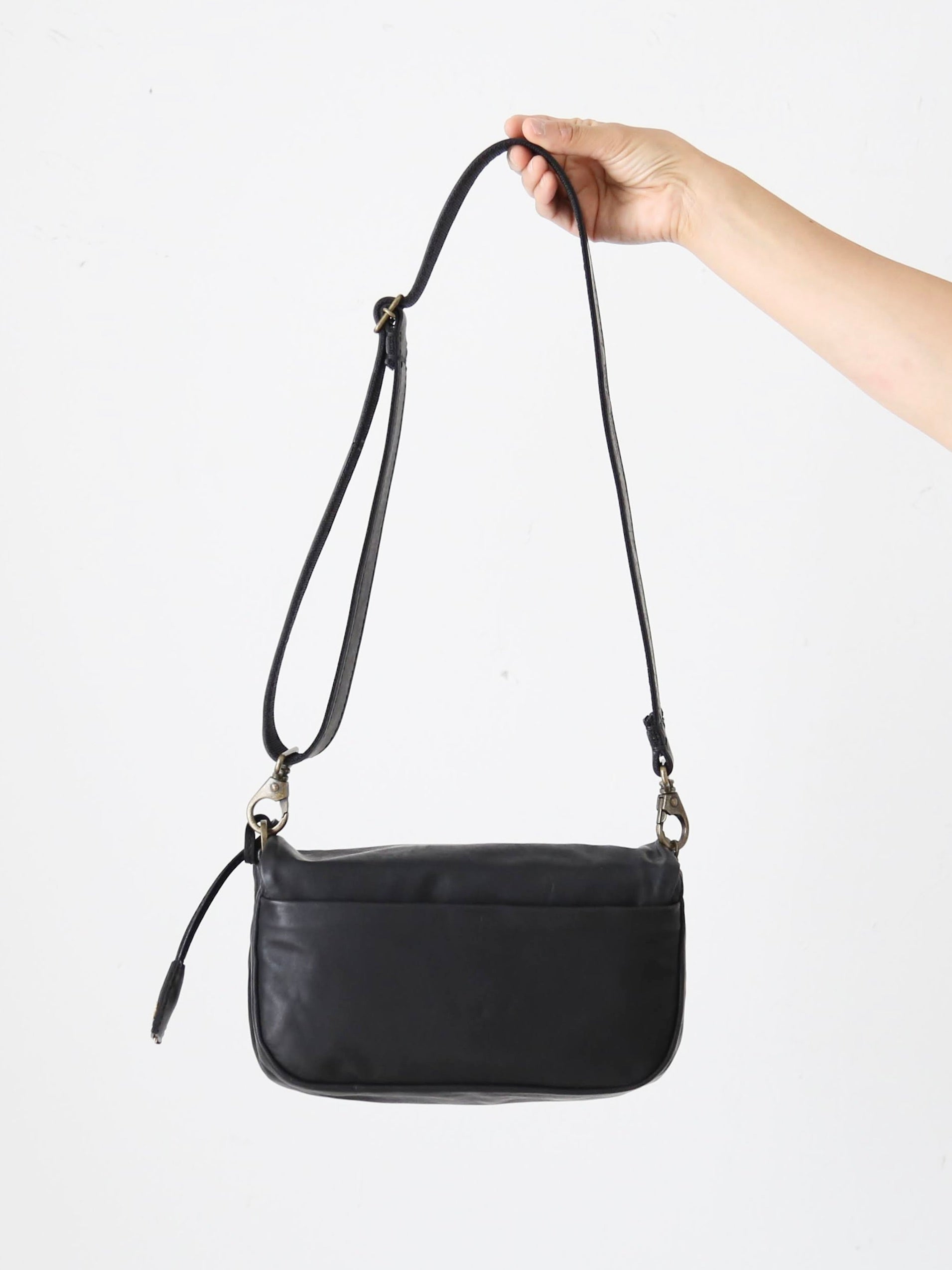 ebagos 牛ソフト・ソフトショルダー BLACK ebagos 牛ソフト・ソフトショルダー BLACK