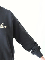 画像をギャラリービューアに読み込む, OLDMAN'S TAILOR  チェーンエンブロイダリーロゴスウェット [m1417]
