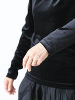 Load image into Gallery viewer, noir kei ninomiya ベロアストレッチTシャツ [3R-T015-051]
