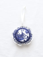 Load image into Gallery viewer, R&amp;D.M.Co- B.W. Fabric Charm [8267]
