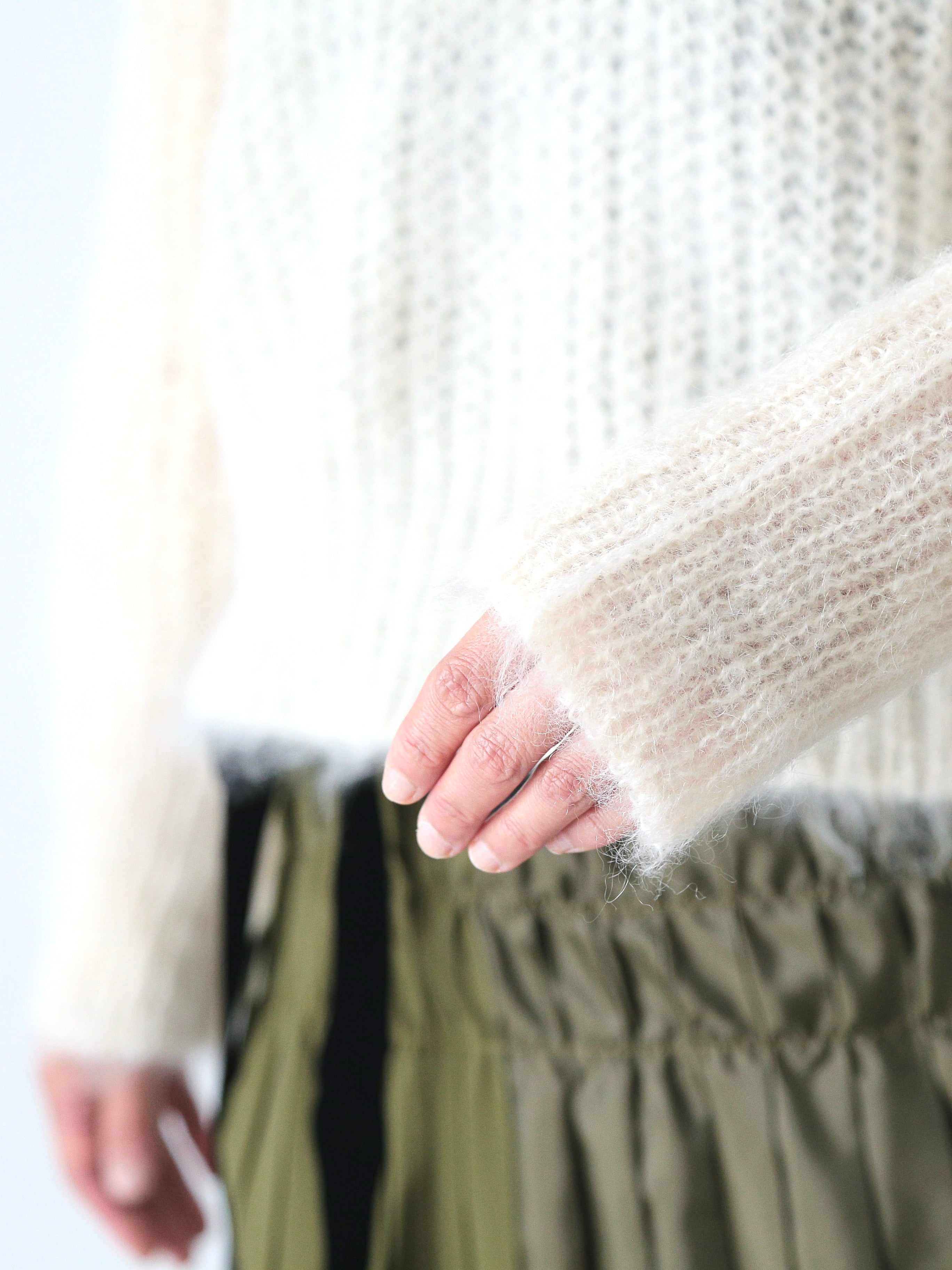 tao ウール片畔起毛加工セーター [TP-N008-051]