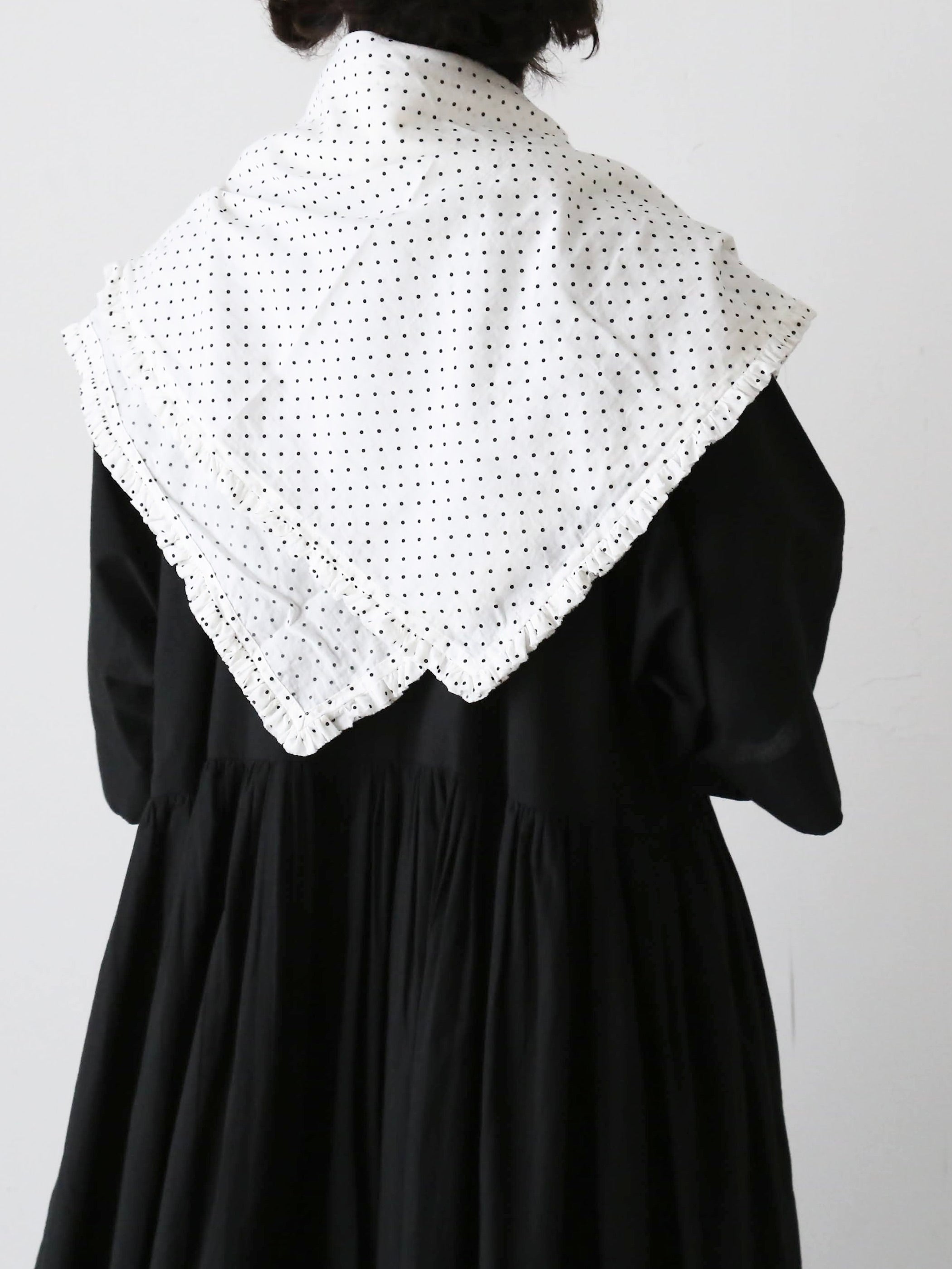 Veritecoeur ドットフリルストール(L) [VC-2750-L]