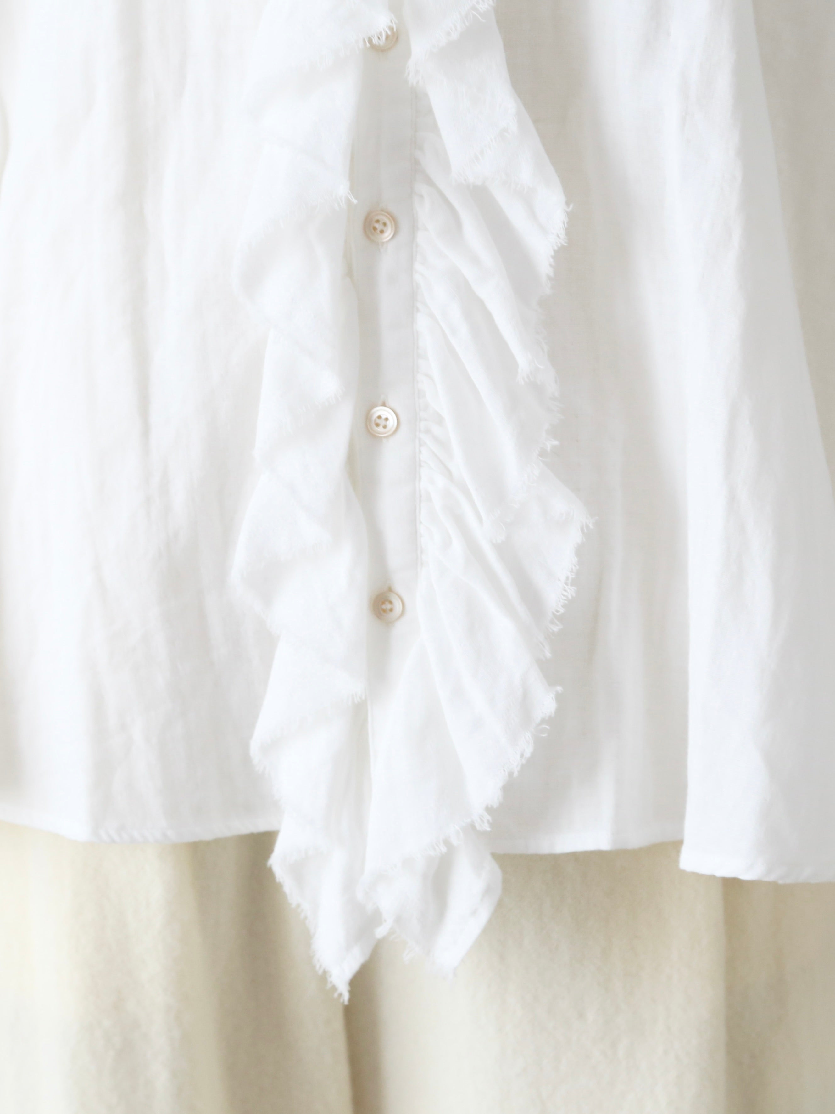 suzuki takayuki ラッフルブラウス [A261-16]