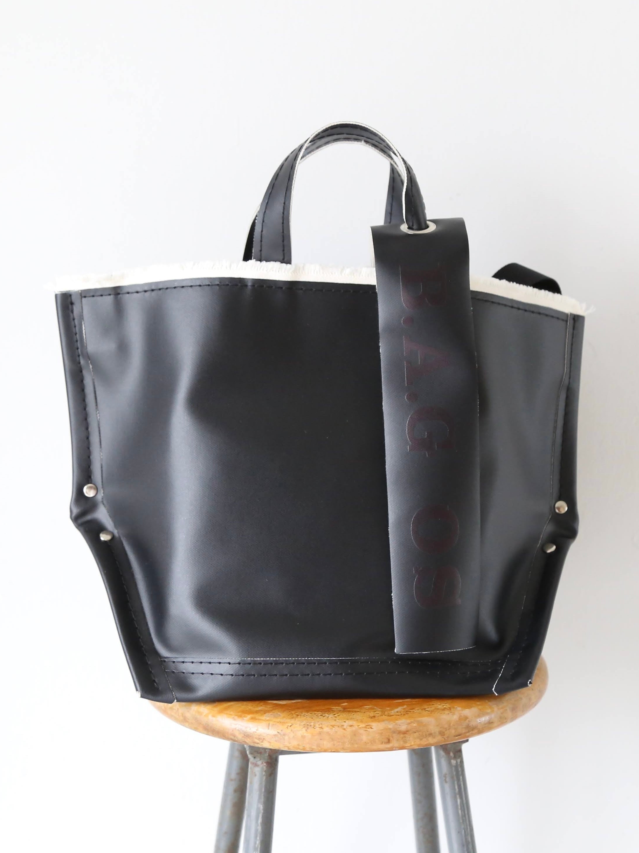 ebagos Y字トートM・6号PVCキャンバス(IVBK) [15608]