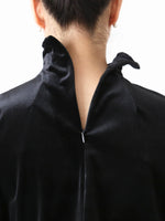 Load image into Gallery viewer, noir kei ninomiya ベロアストレッチTシャツ [3R-T015-051]
