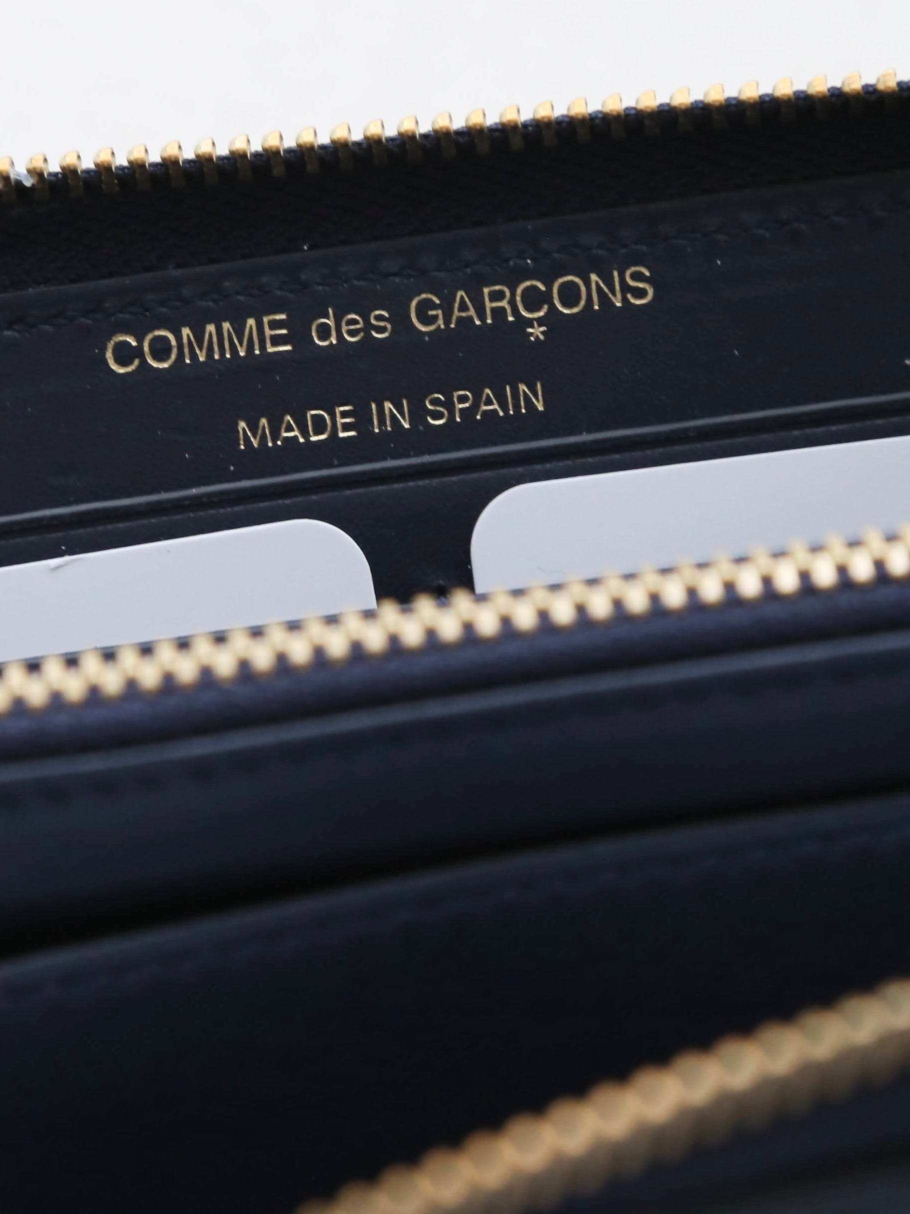 Wallet COMME des GARCONS コムデギャルソン COMME des GARCONS