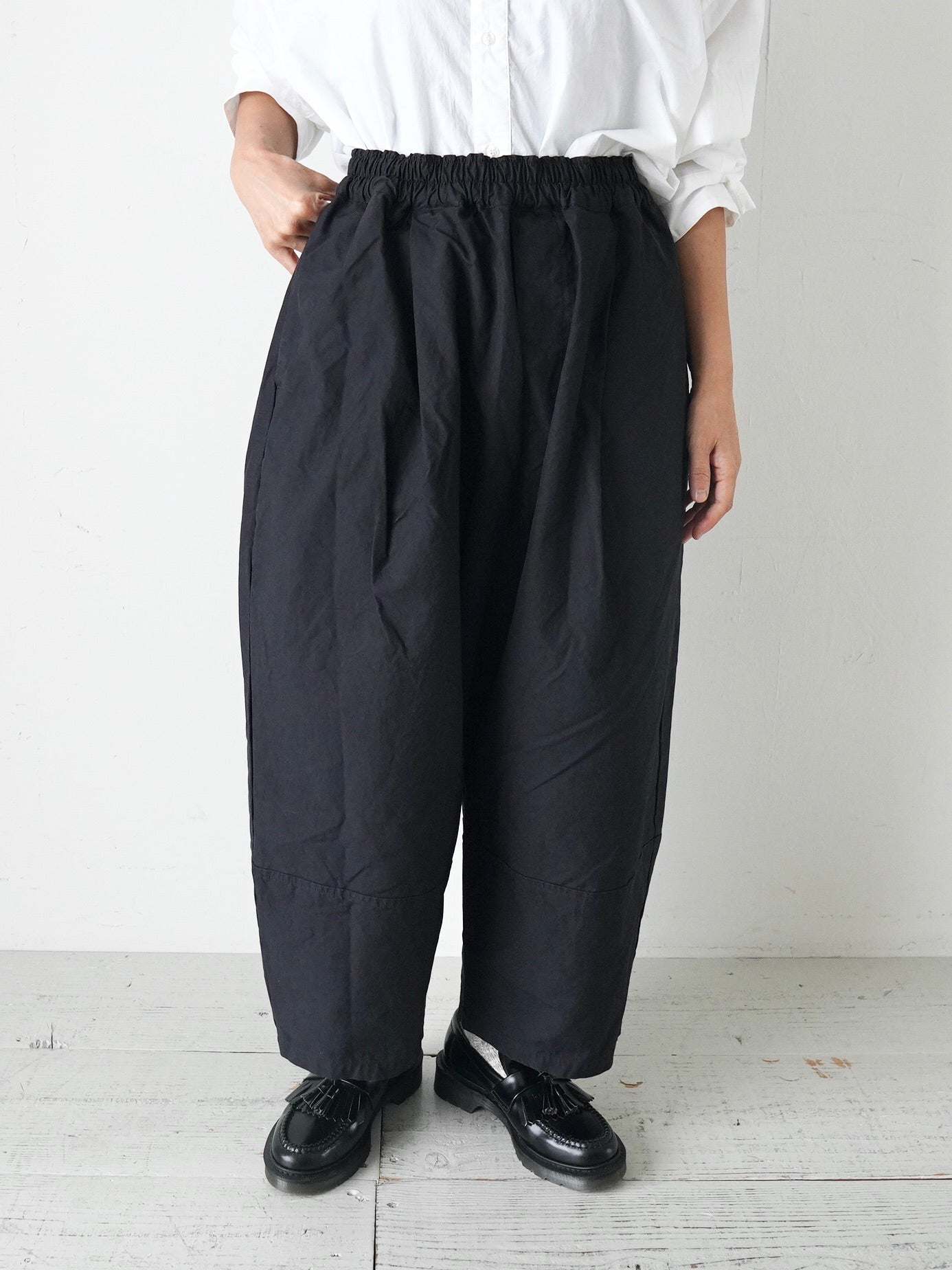 Veritecoeur コクーンパンツ コットン100% 製品染め 2色 – CREER