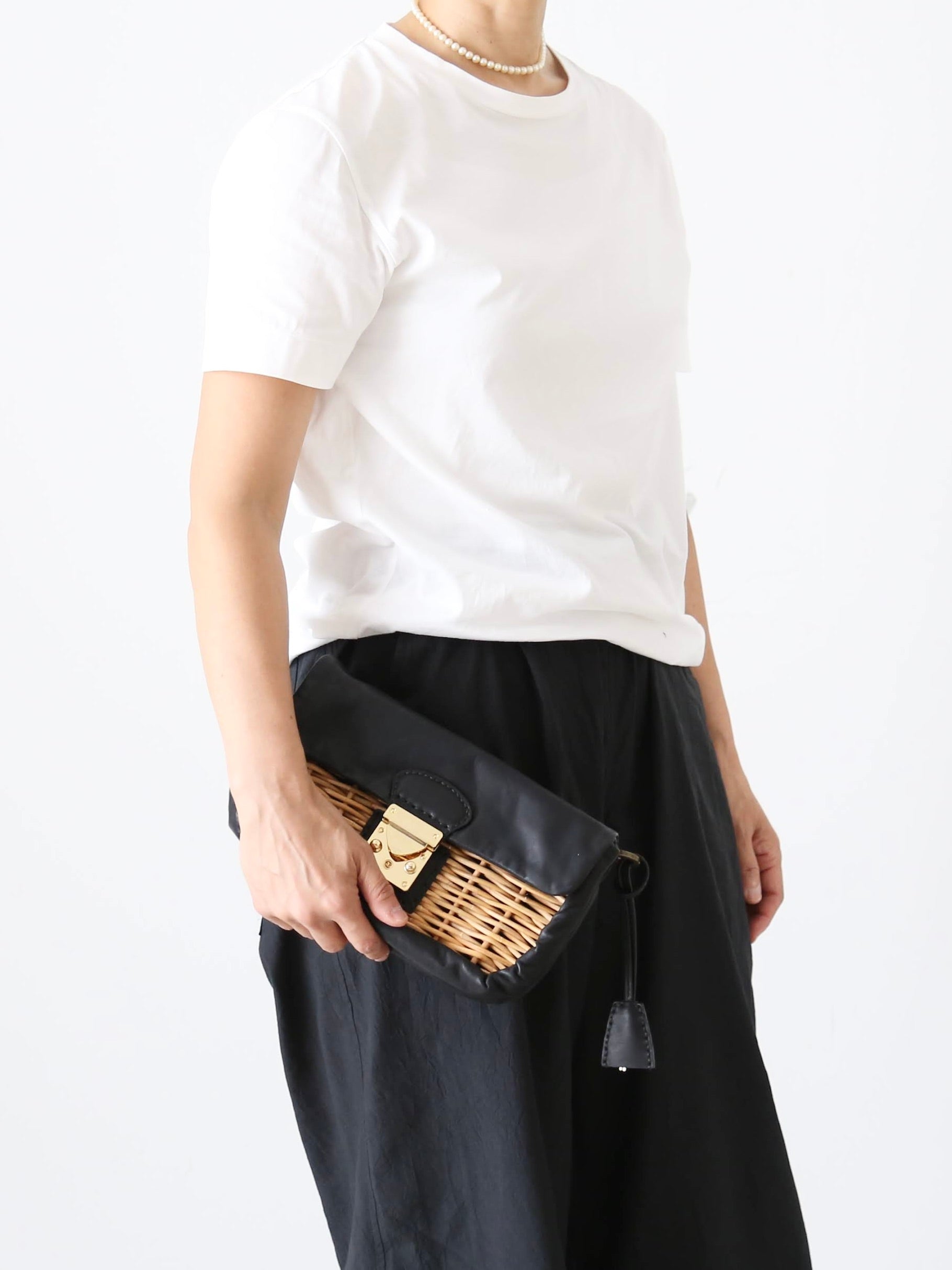 ebagos 牛ソフト・ソフトショルダー BLACK ebagos 牛ソフト・ソフトショルダー BLACK