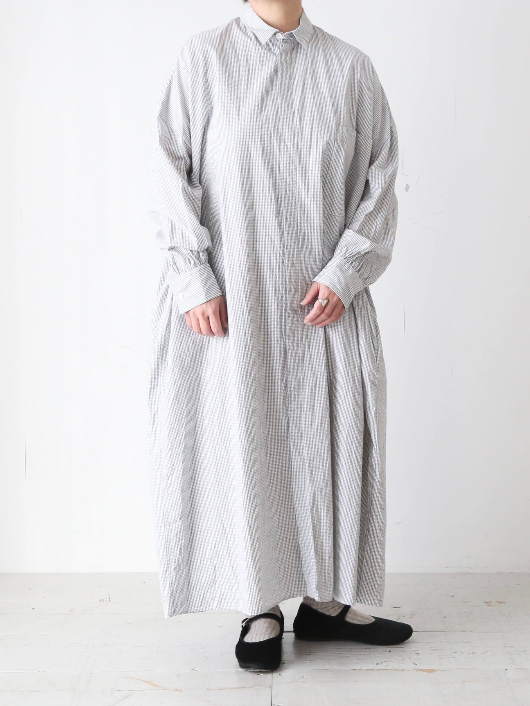 TOUJOURS バックサイド ワンウェイプリーツド シャツドレス ファイン 