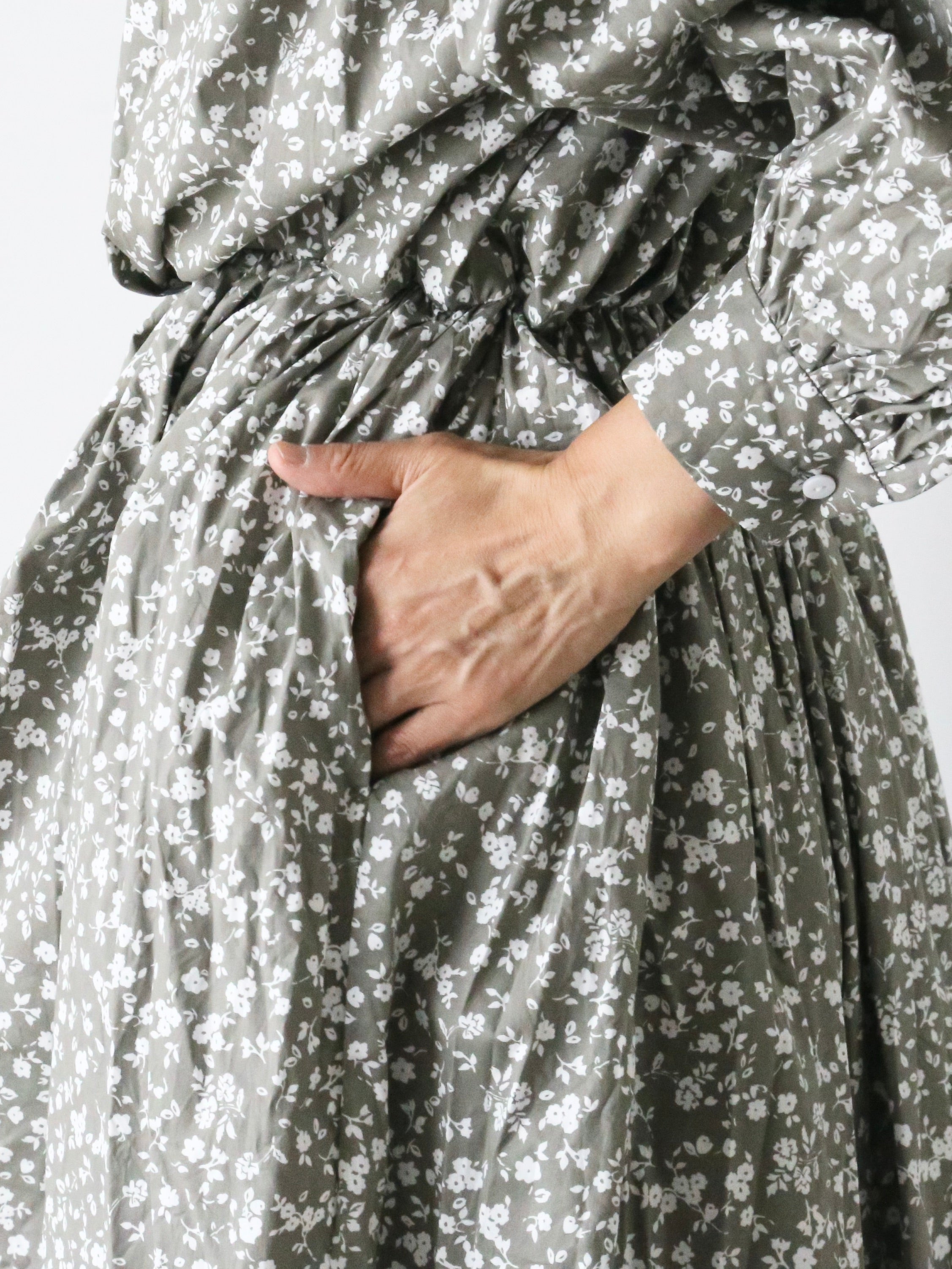 TOUJOURS  クラシックギャザードドレス [YM43FD03]