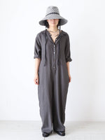 Load image into Gallery viewer, ayanoguchiaya Open-collar jumpsuit [dress.88]
