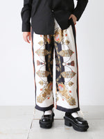 画像をギャラリービューアに読み込む, tao エステルスカーフ柄プリントMIXパンツ A柄 [TP-P006-051-A]
