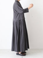 Load image into Gallery viewer, Veritecoeur Flare Tuck Chambray Dress [VC-2819]
