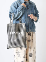 画像をギャラリービューアに読み込む, R&amp;D.M.Co- ギンガムチェックトートバッグ [7618]
