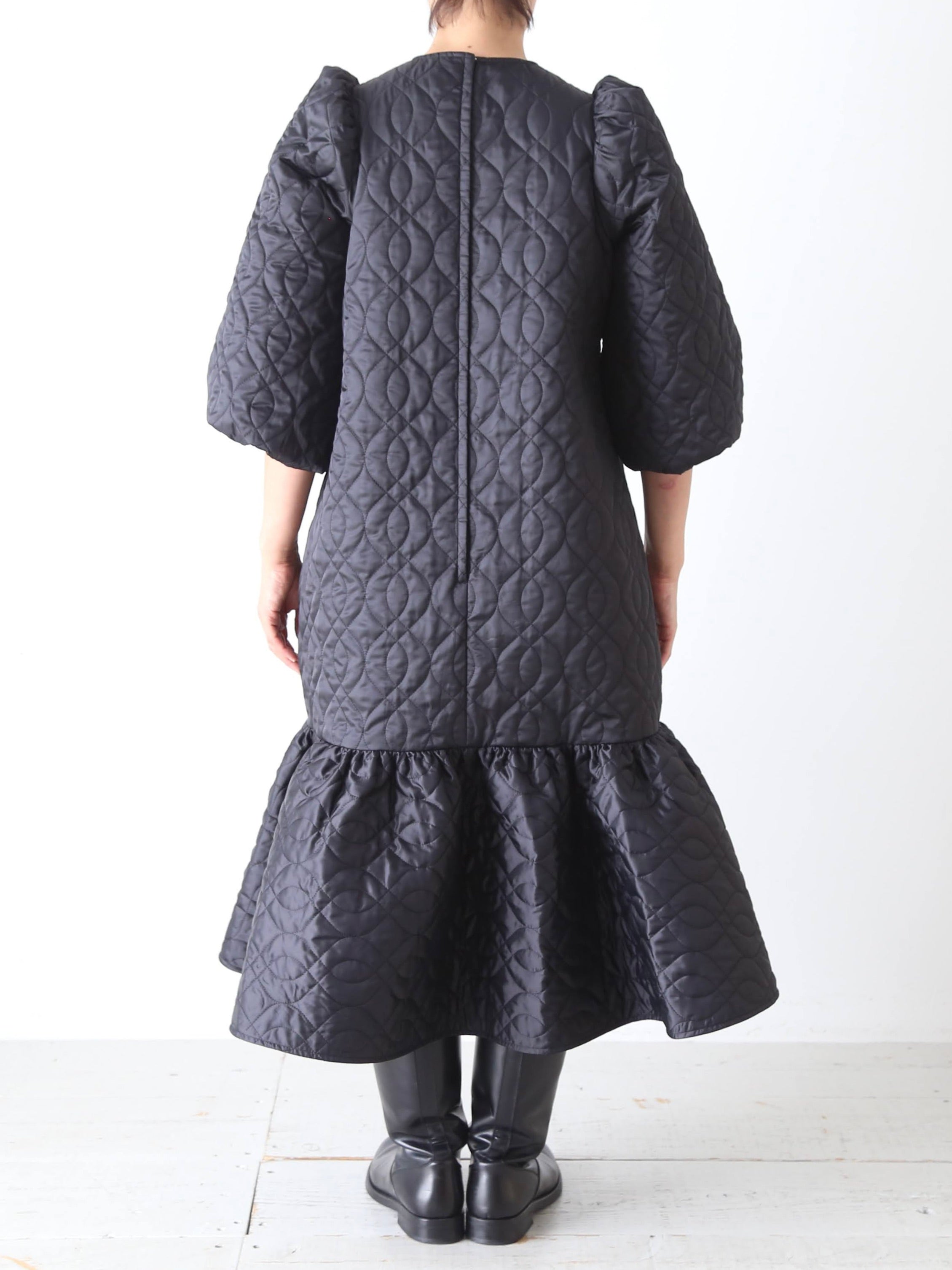 noir kei ninomiya エステルツイルキルトワンピース [3P-C010-051]