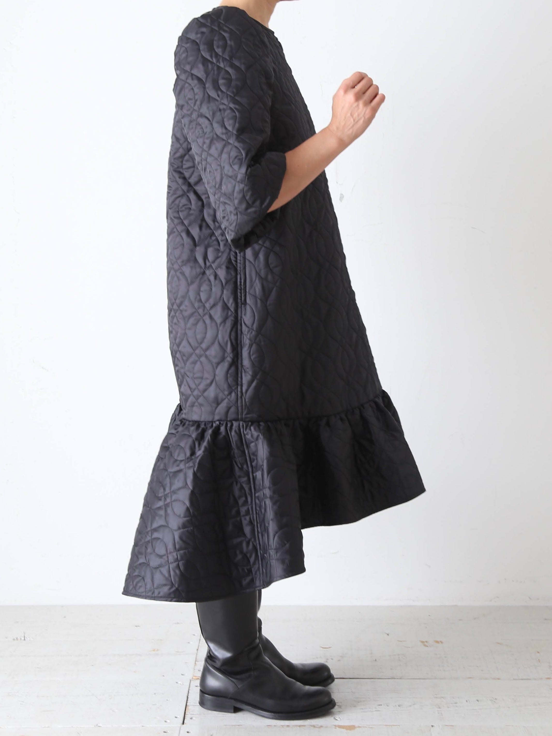 noir kei ninomiya エステルツイルキルトワンピース [3P-C010-051]