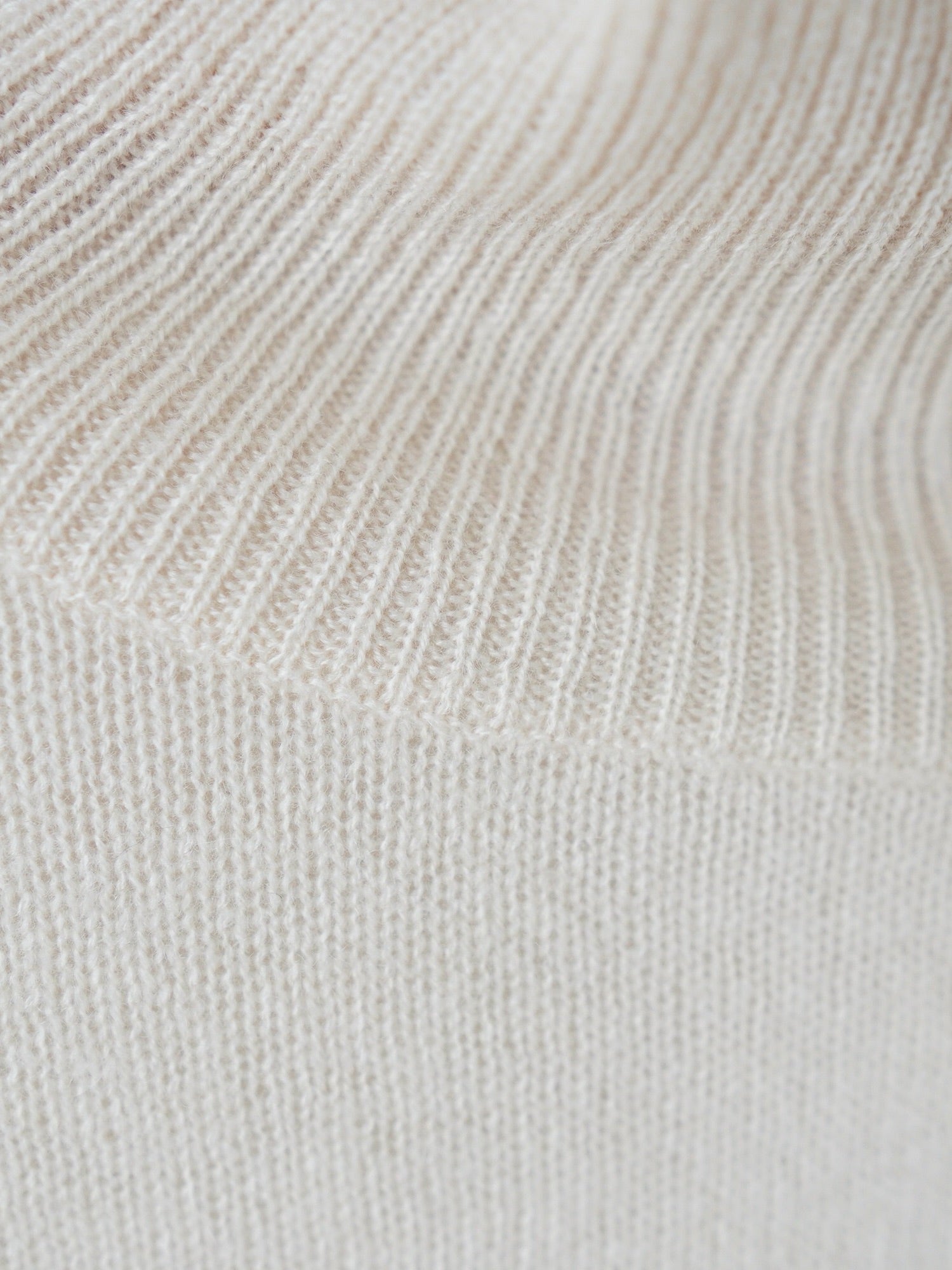 TOWAVASE ヴォランタートルネック [30-0029A][30-0031A]