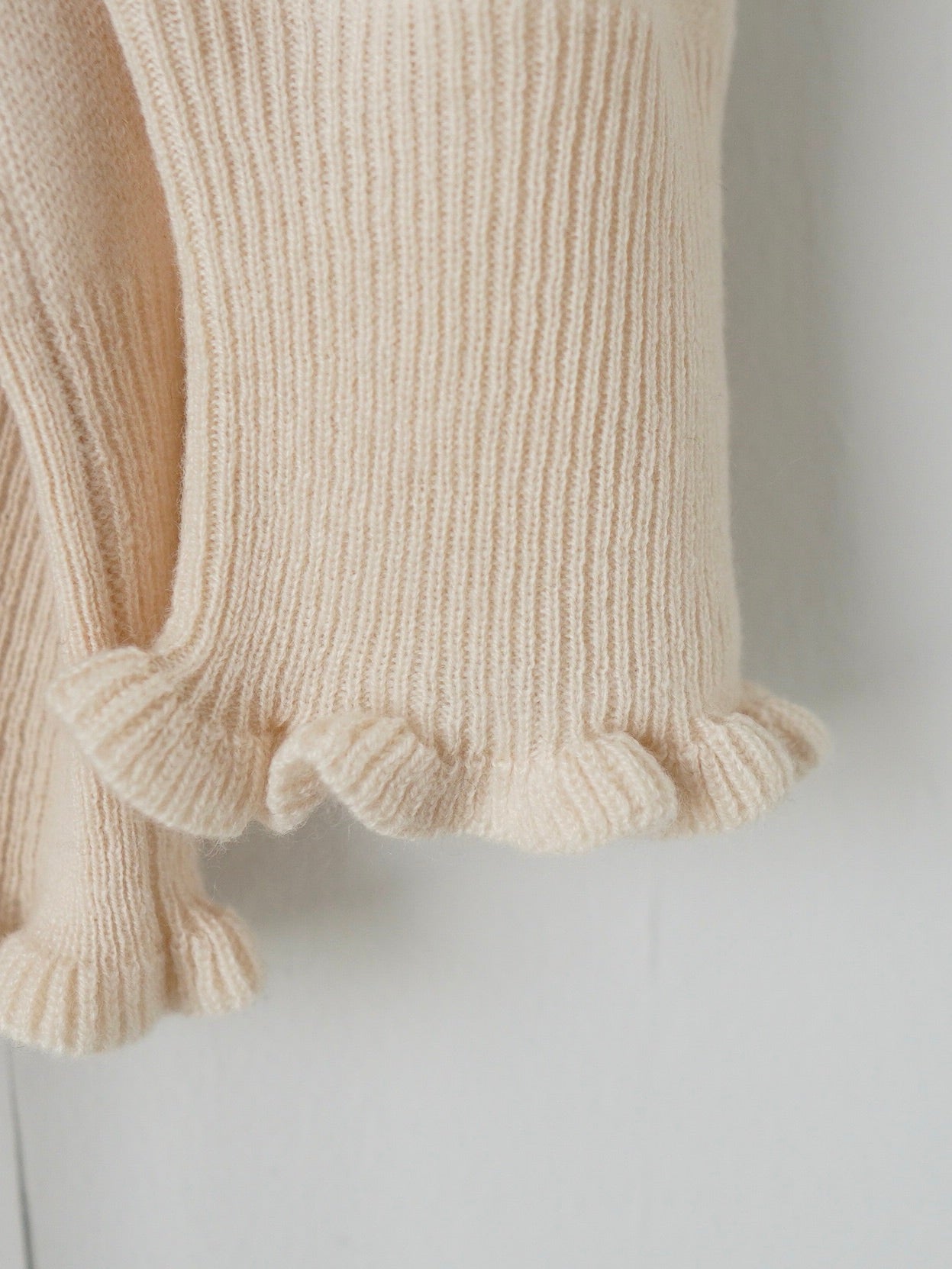 TOWAVASE ヴォランカーディガン [30-0026A] [30-0028A]