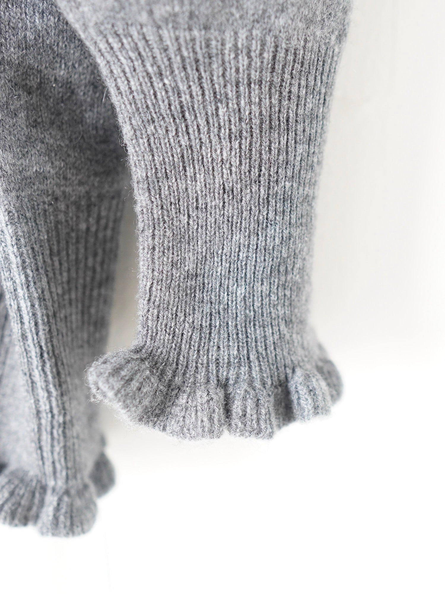 TOWAVASE ヴォランカーディガン [30-0026A] [30-0028A]