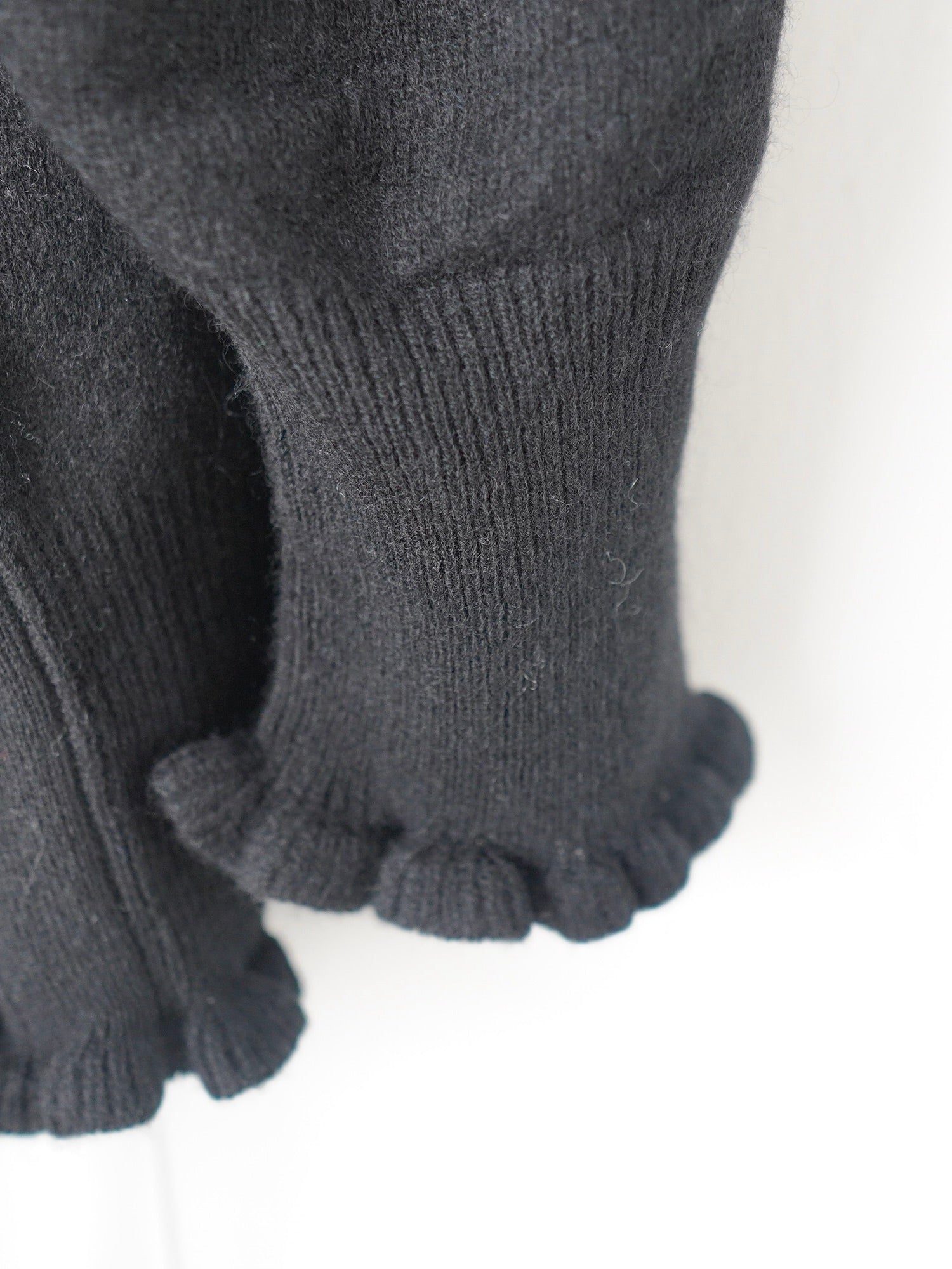 TOWAVASE ヴォランカーディガン [30-0026A] [30-0028A]