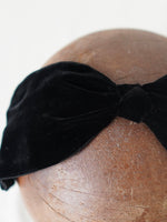 画像をギャラリービューアに読み込む, Mia ベルベットタックカチューシャ [2566]
