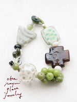Load image into Gallery viewer, Oka Sayuri Glass Jewelry Necklace [C-15]
