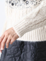 画像をギャラリービューアに読み込む, tao ノルディック柄スパンコール刺繍セーター [TP-N002-051]
