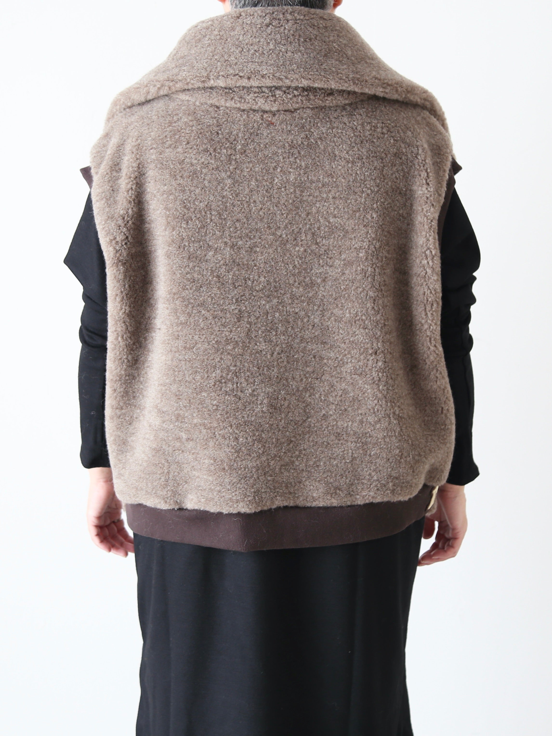 ebagos  スワンベスト ウールボア [55610]