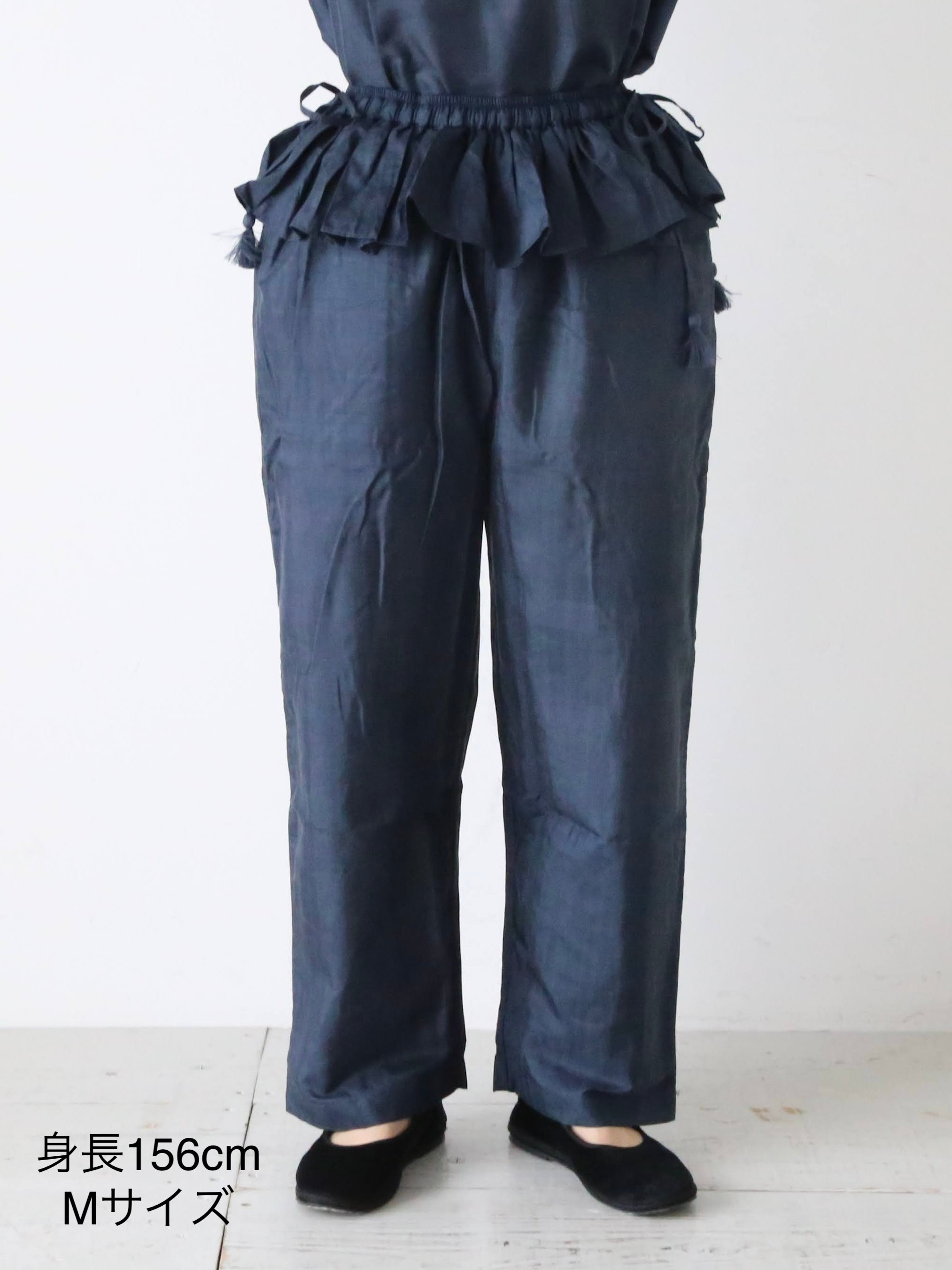 BUNON ブノン インド手紡ぎカディ 手刺繍 フラップパンツ – CREER