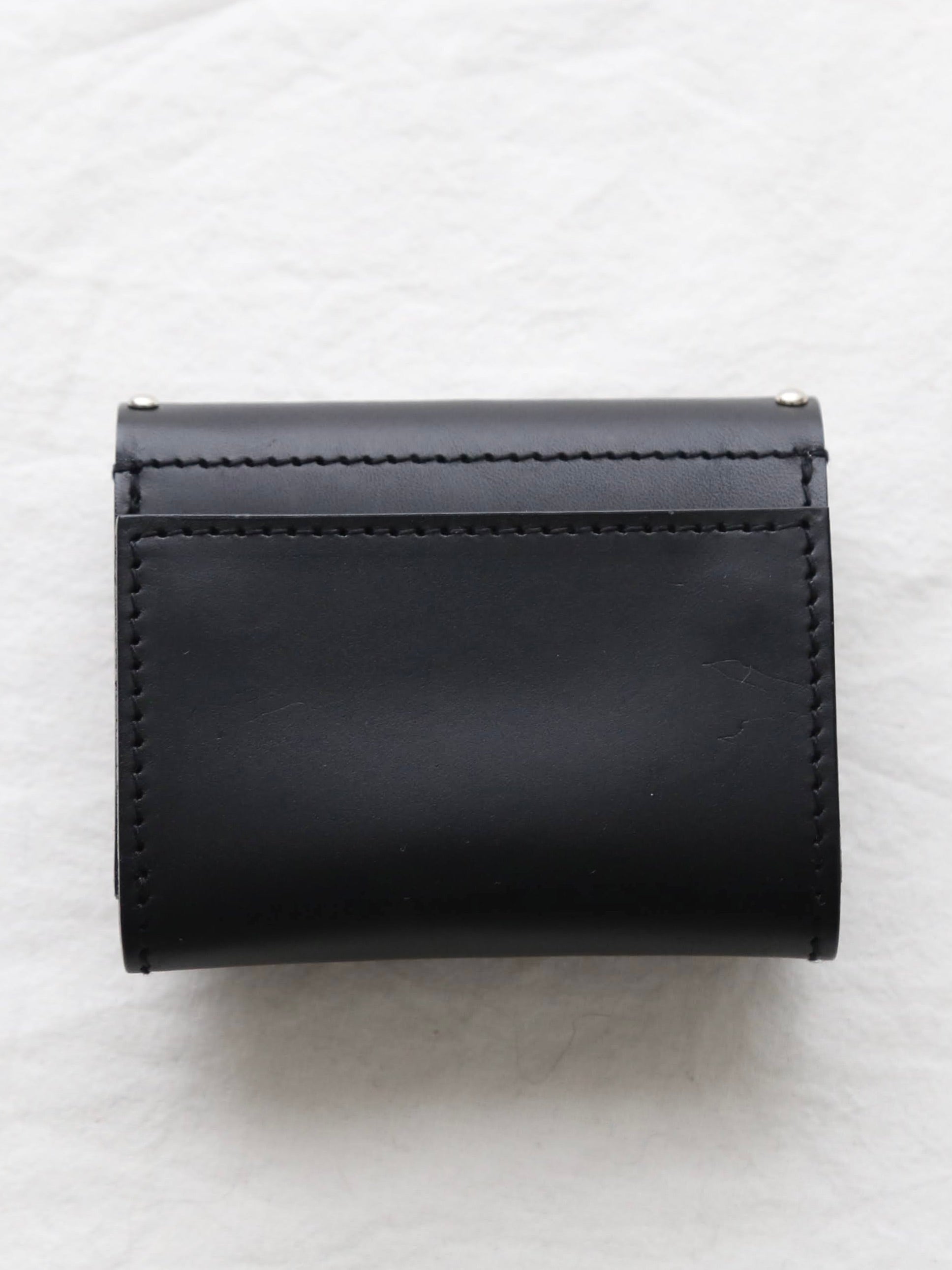 ebagos 三つ折りサイフ オイルショルダー(カシメ＋素押し) [35625]