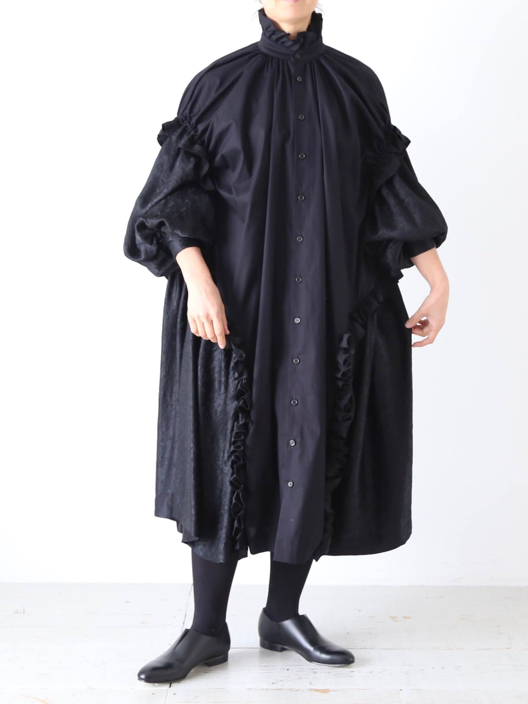 noir kei ninomiya 綿ブロード×アセテートサテンワンピース [3P-O008-051]