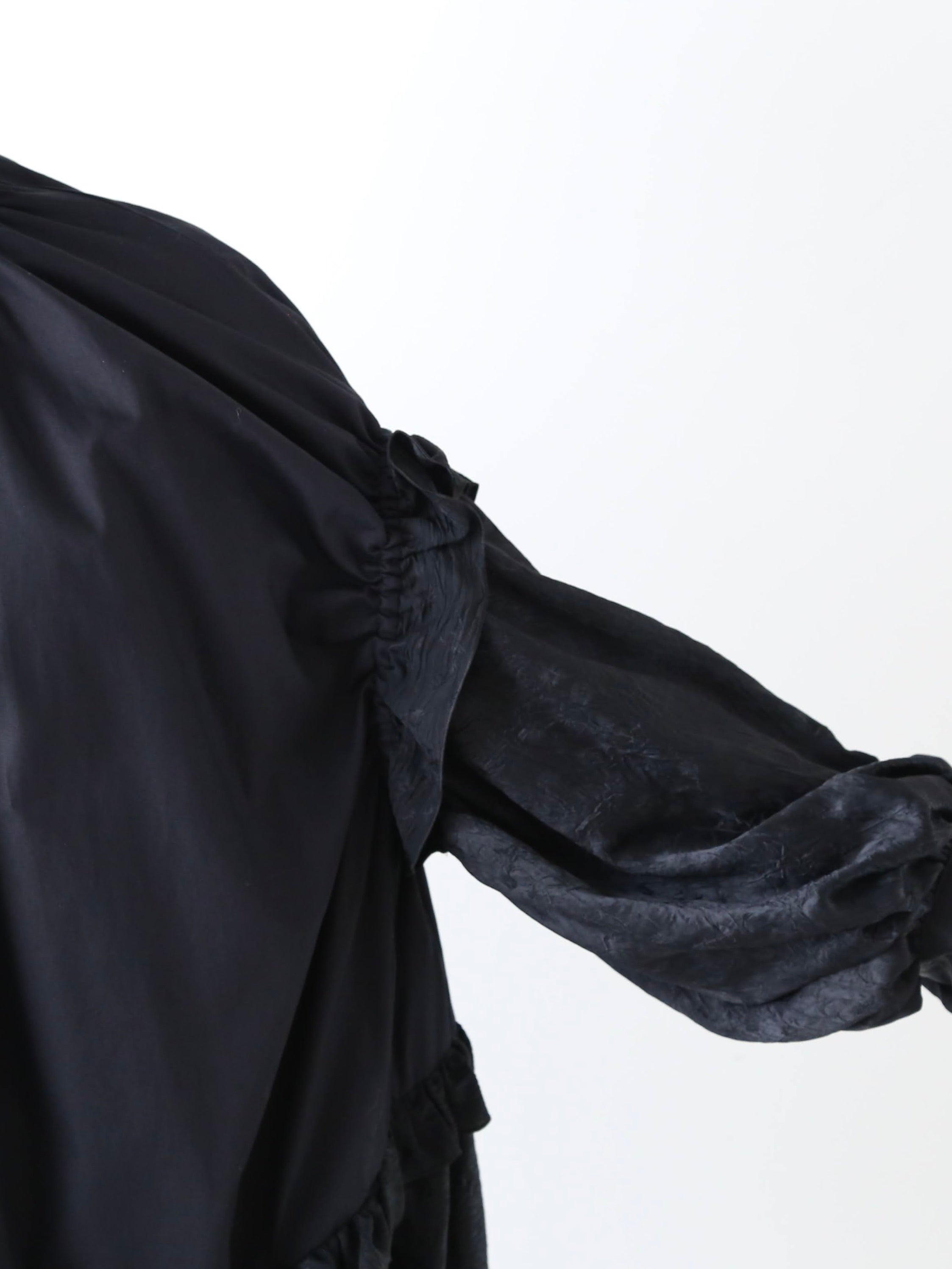 noir kei ninomiya 綿ブロード×アセテートサテンワンピース [3P-O008-051]