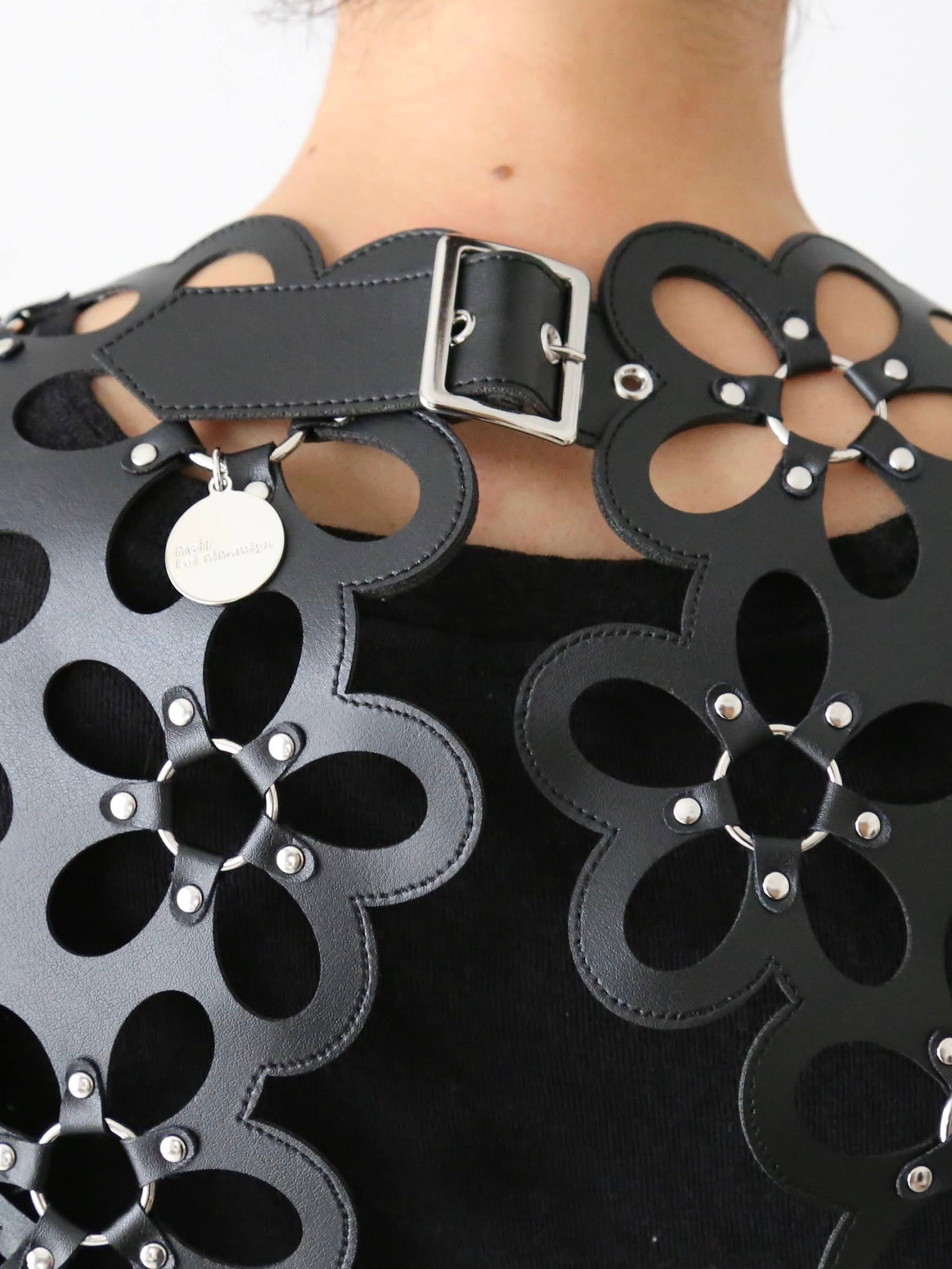 noir kei ninomiya  合成皮革ベスト [3P-V002-051]