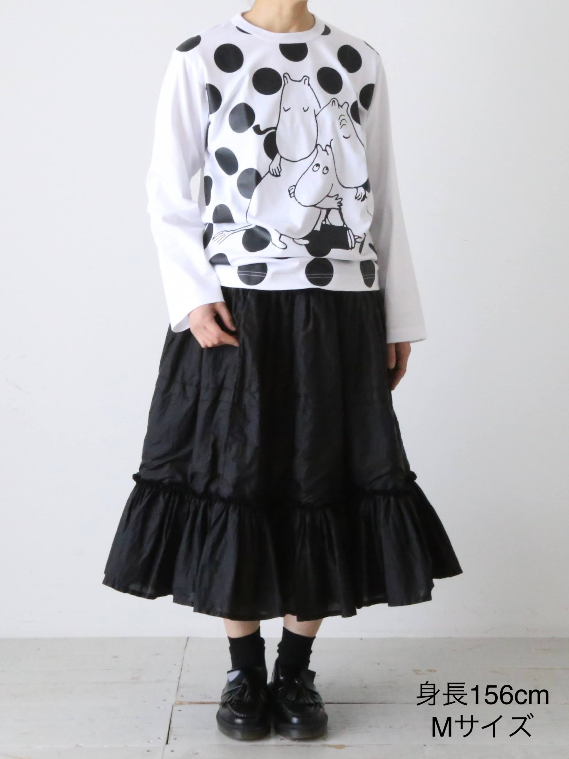 【新品】  tao COMME des GARCONS / タオコムデギャルソン | 綿天竺 プリント Tove Jansson 半袖  Tシャツ | M | ホワイト/ブラック | レディース tao タオ コム デ ギャルソン 綿天竺ドットプリント(Tove Jansson) – CREER
