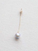 Load image into Gallery viewer, Akoya Pearl Pierced Earrings / Swing (Blue Planet) [aco39-B-CREER special]
