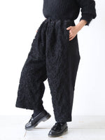 画像をギャラリービューアに読み込む, tao ナイロンチュール刺繍×モールスキンパンツ [TN-P004-051]
