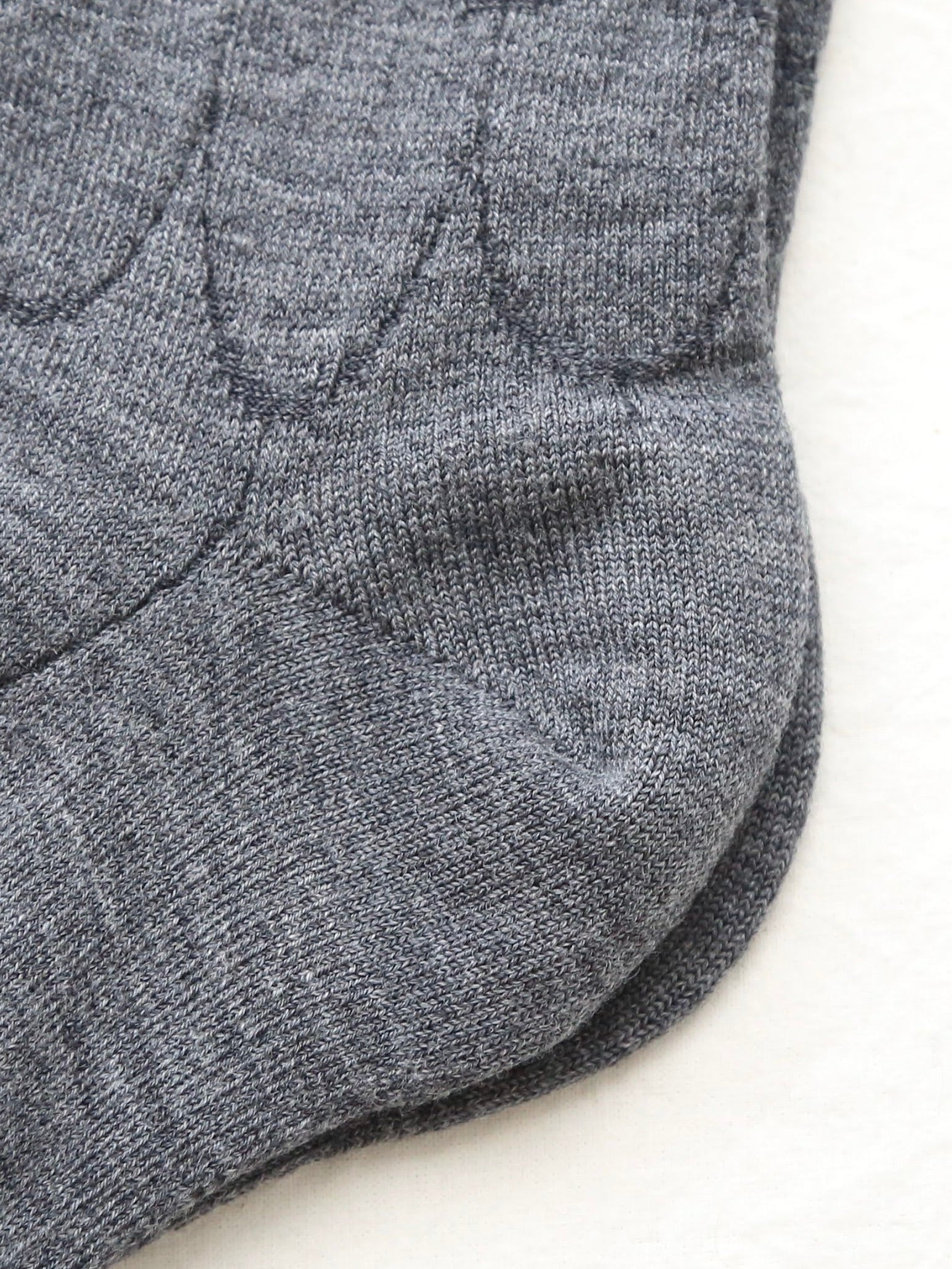 KURI BOTELLA ウロコウールタイツ