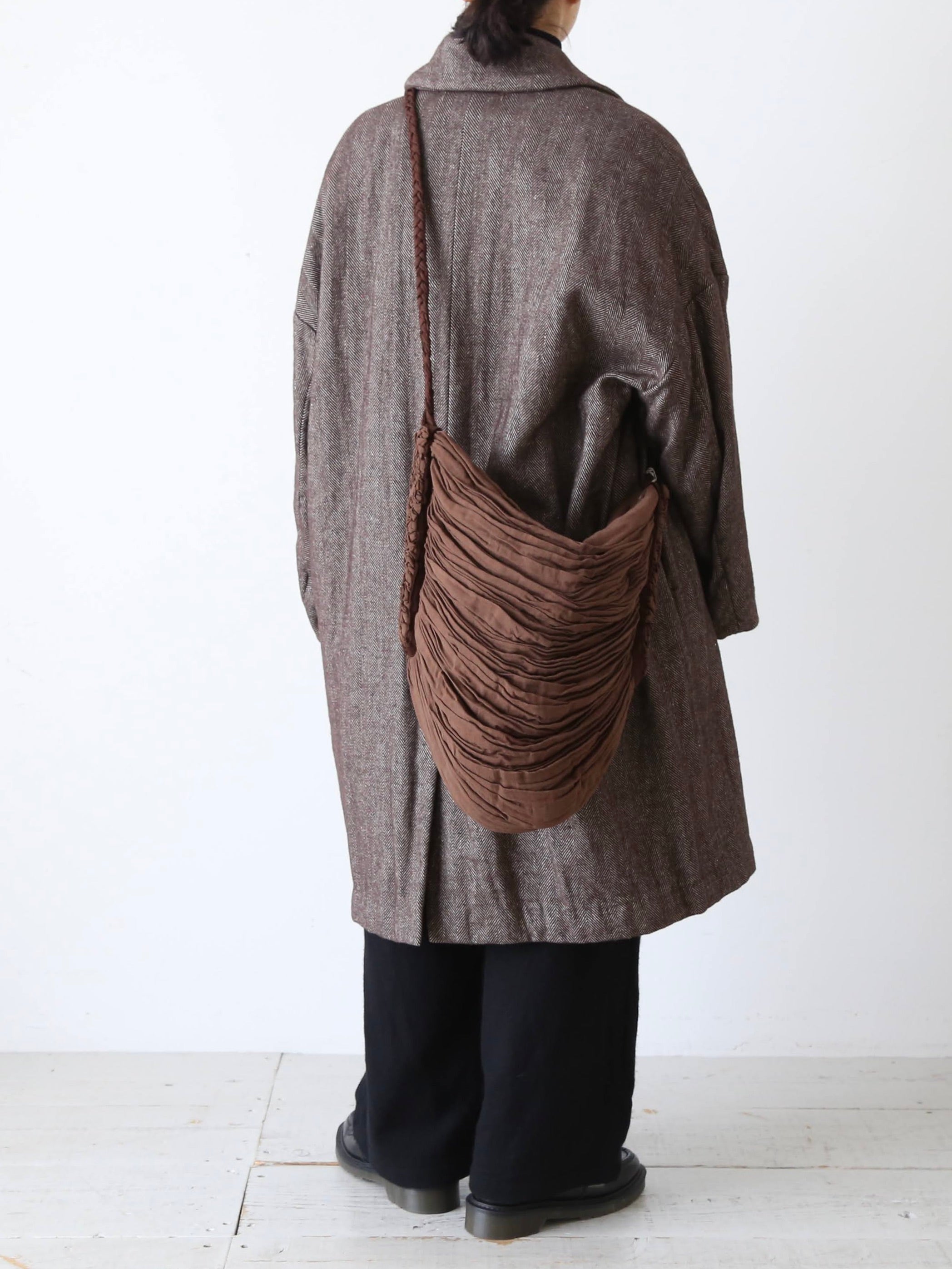 suzuki takayuki ギャザーバッグ(スリングバッグ) [A265-04]