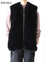 画像をギャラリービューアに読み込む, ALWEL リバーシブルスリーブレスジャケット [CRINY FUR-1]
