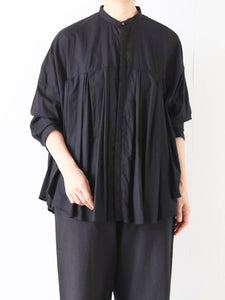 トップス suzuki takayuki knitted cape Black suzuki takayuki タックドケープブラウス コットン100% 2色 – CREER