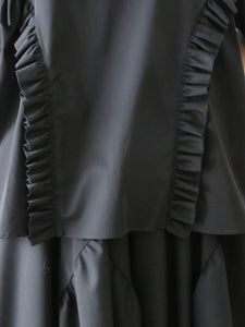 noir kei ninomiya 綿ブロード ブラウス 半袖 丸襟 フリル – CREER
