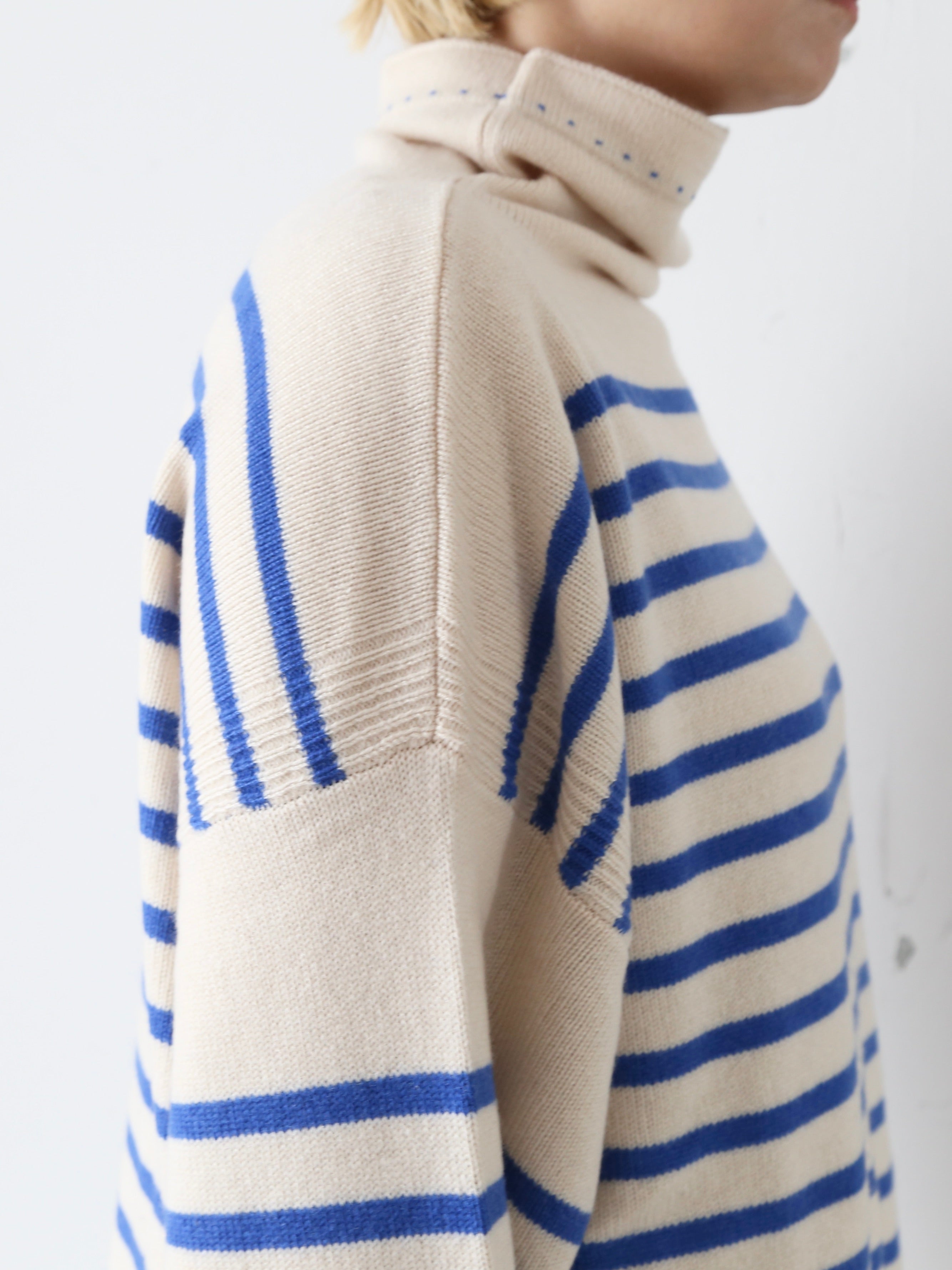 TOWAVASE バスクプルオーバー (タートルネック)二本どり[mdm02-04]